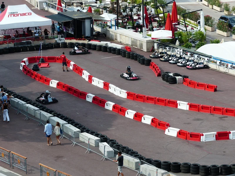 Le karting électrique vs thermique : le match qui change tout